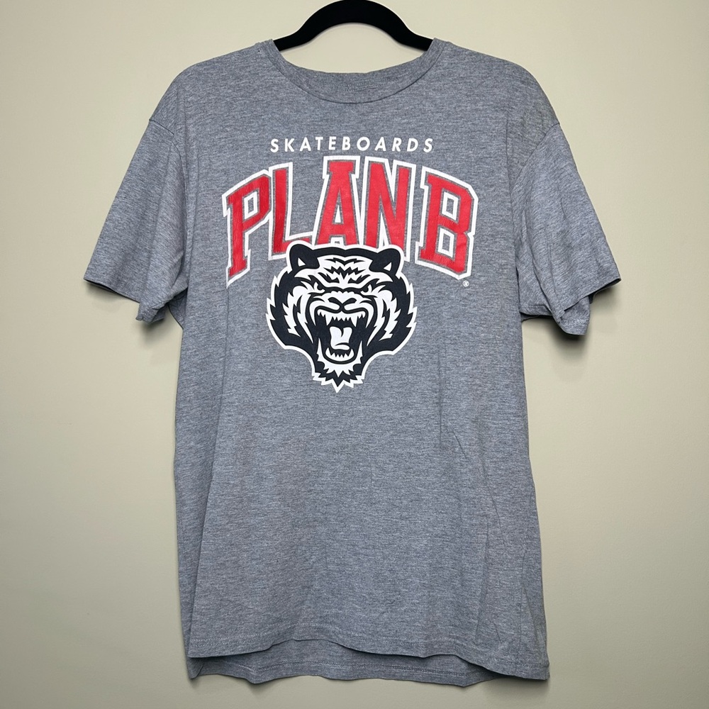 Plan B Skateboarding Tiger Graphic T-Shirt - Size L